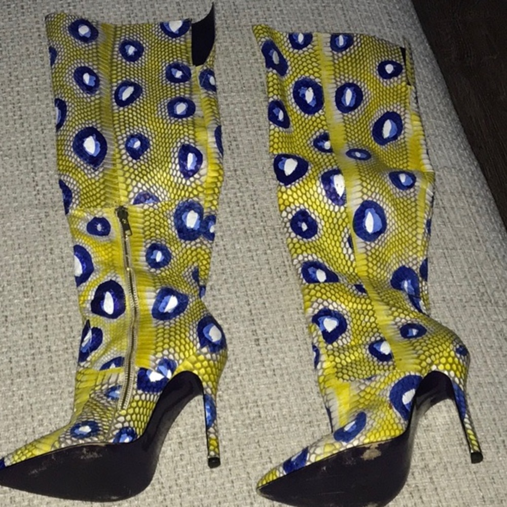 LONDON TRASH YELLOW/BLUE OVER THE KNEE HEEL BOOTS SZ:6